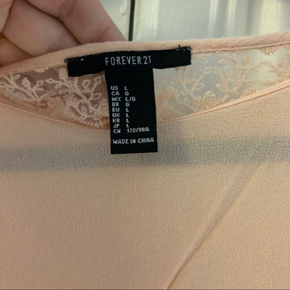 Lace Back Blouse - Picture 3 of 3